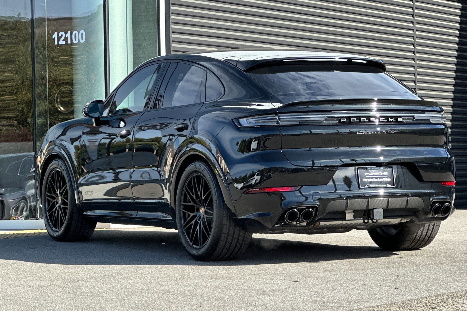 New 2026 Porsche Cayenne GTS image 3