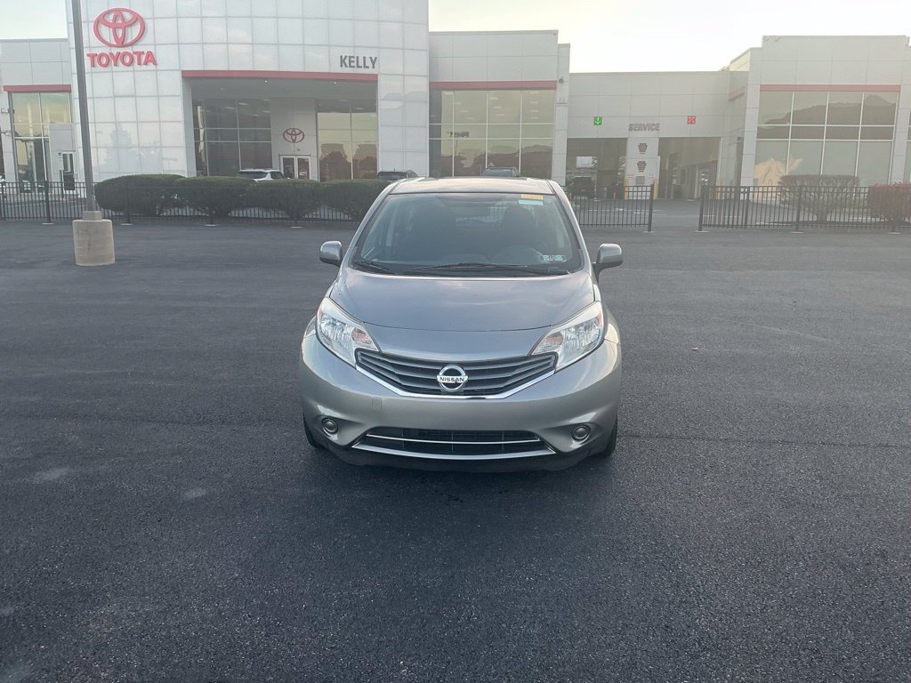 Used 2014 Nissan Versa Note SV w/ Sport Value Package FWD image 2
