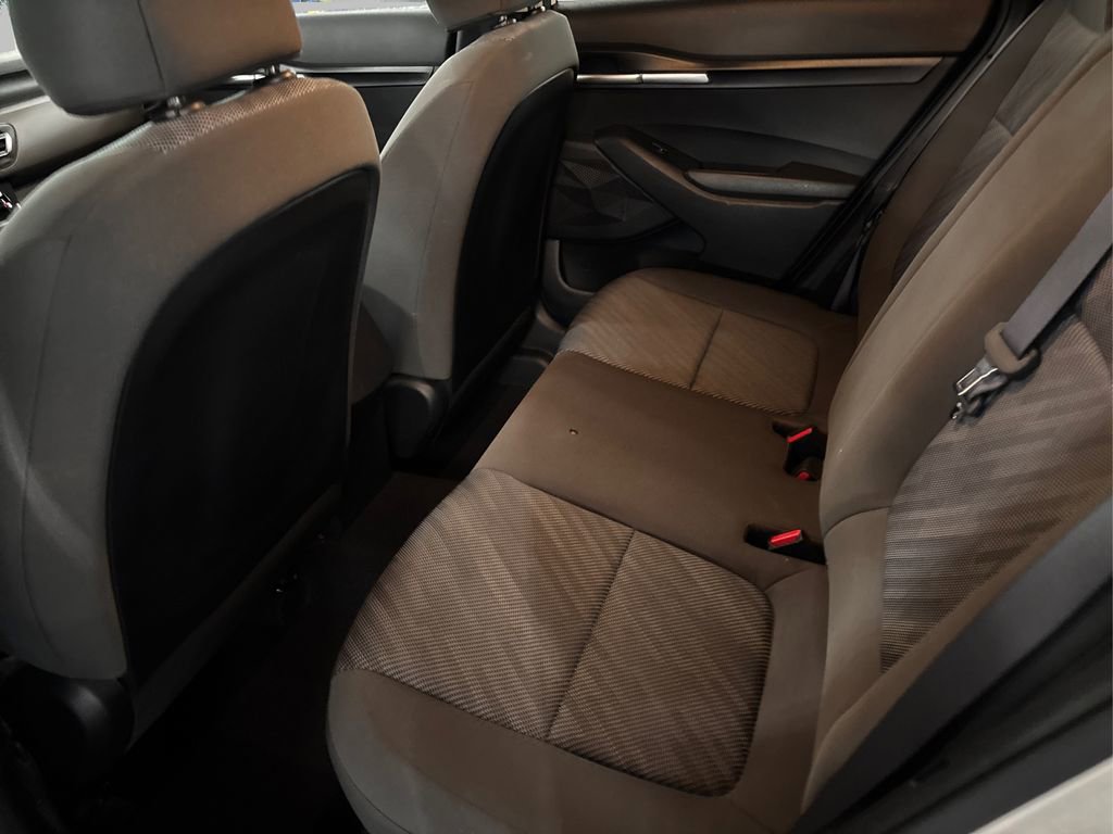 Used 2023 Kia Seltos LX image 10