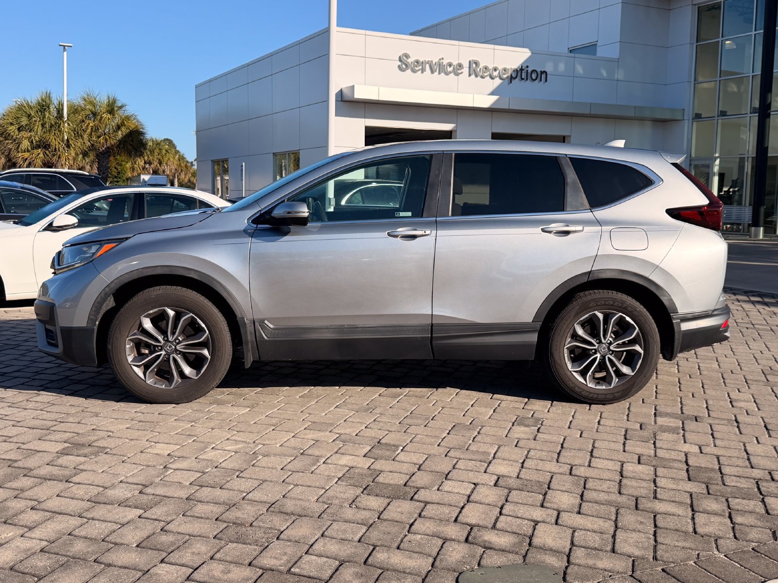 Used 2022 Honda CR-V EX-L image 11