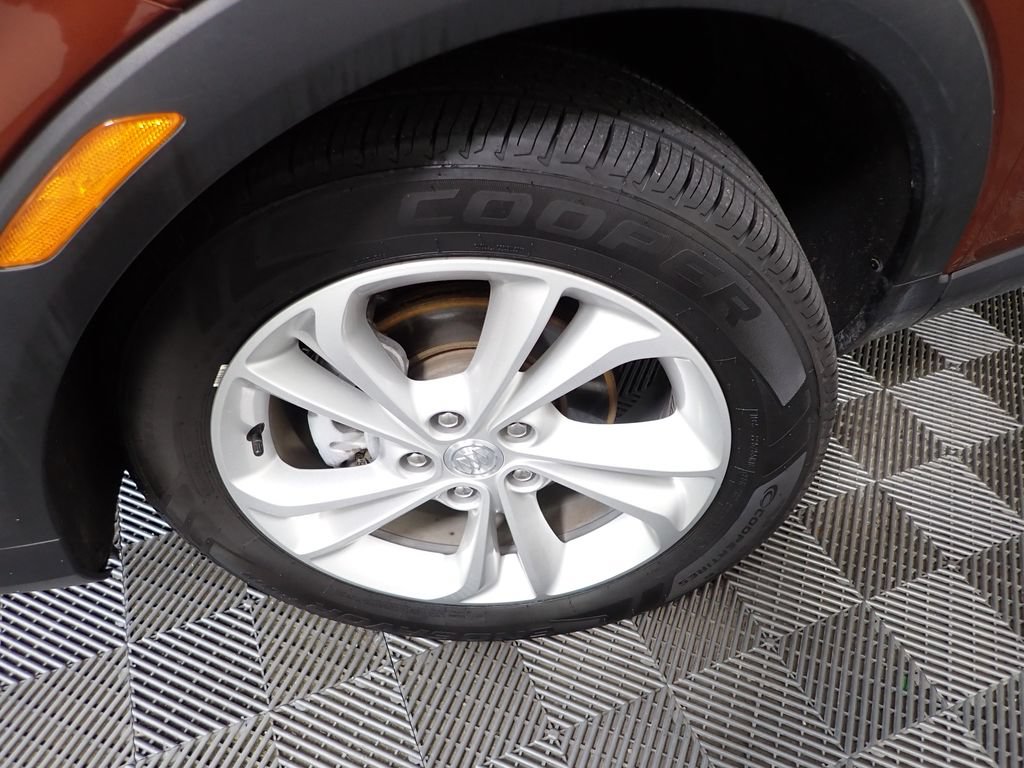 Used 2020 Buick Encore GX Preferred w/ Cold Weather Comfort Package AWD/4WD image 40