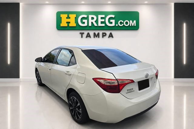 Used 2018 Toyota Corolla LE FWD image 2