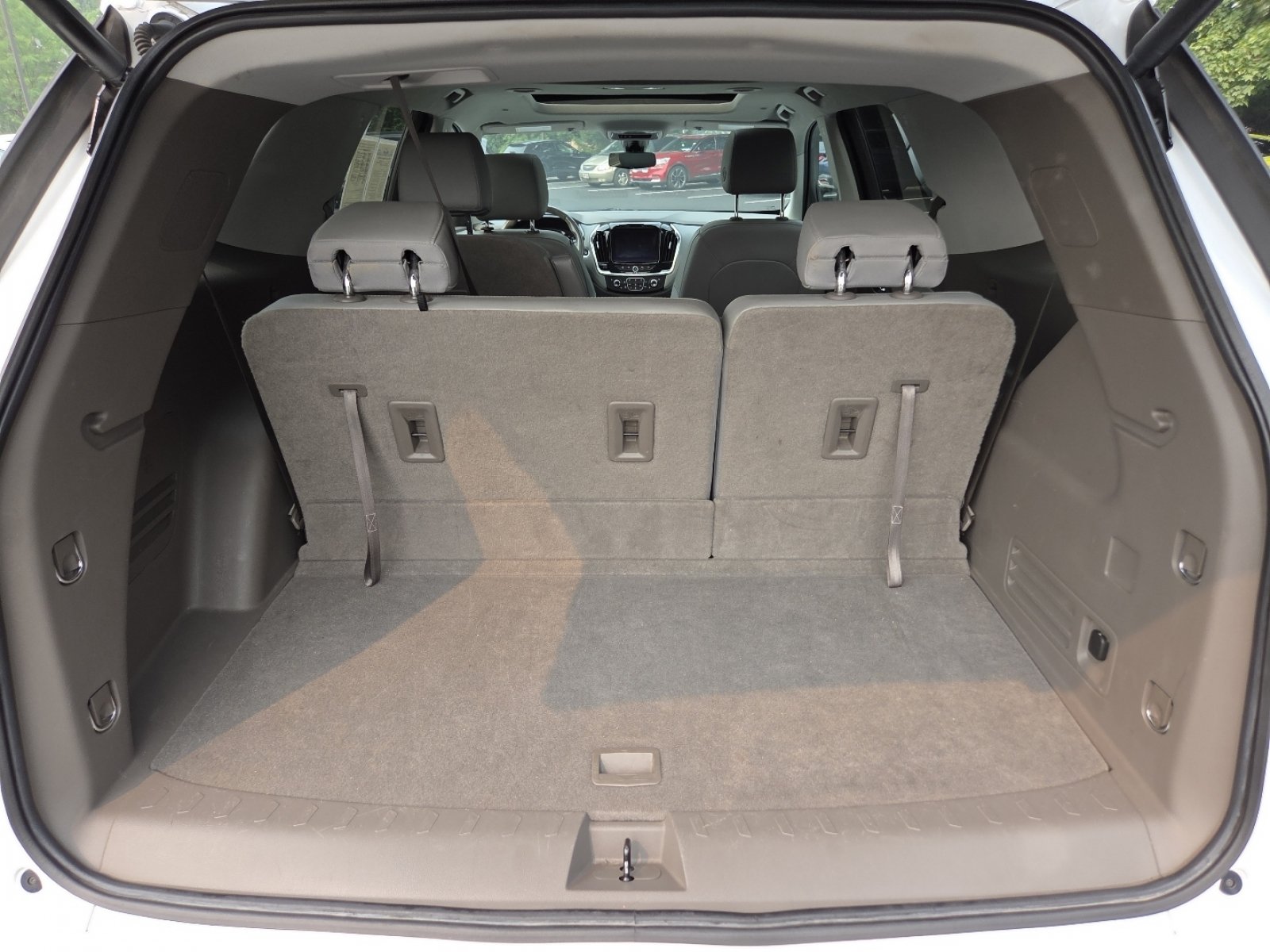 Used 2021 Chevrolet Traverse Premier AWD/4WD image 30