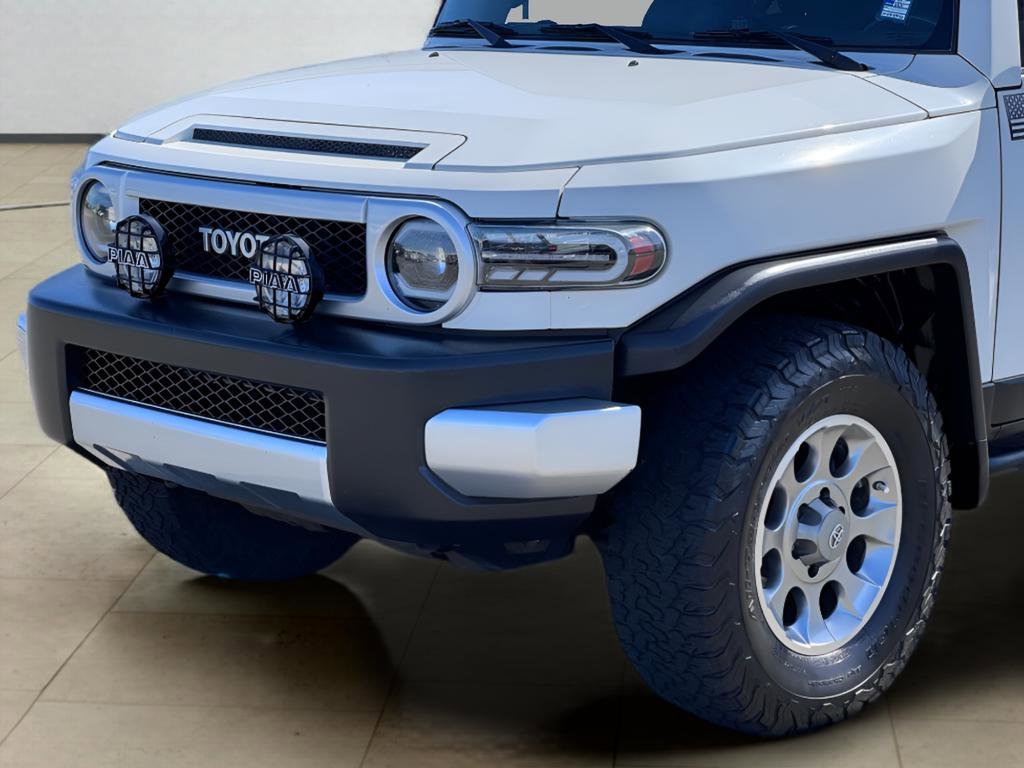 Used 2013 Toyota FJ Cruiser 4WD w/ Convenience Pkg image 34
