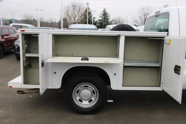 Used 2012 Ford F250 XL w/ Skid Plate Pkg image 13