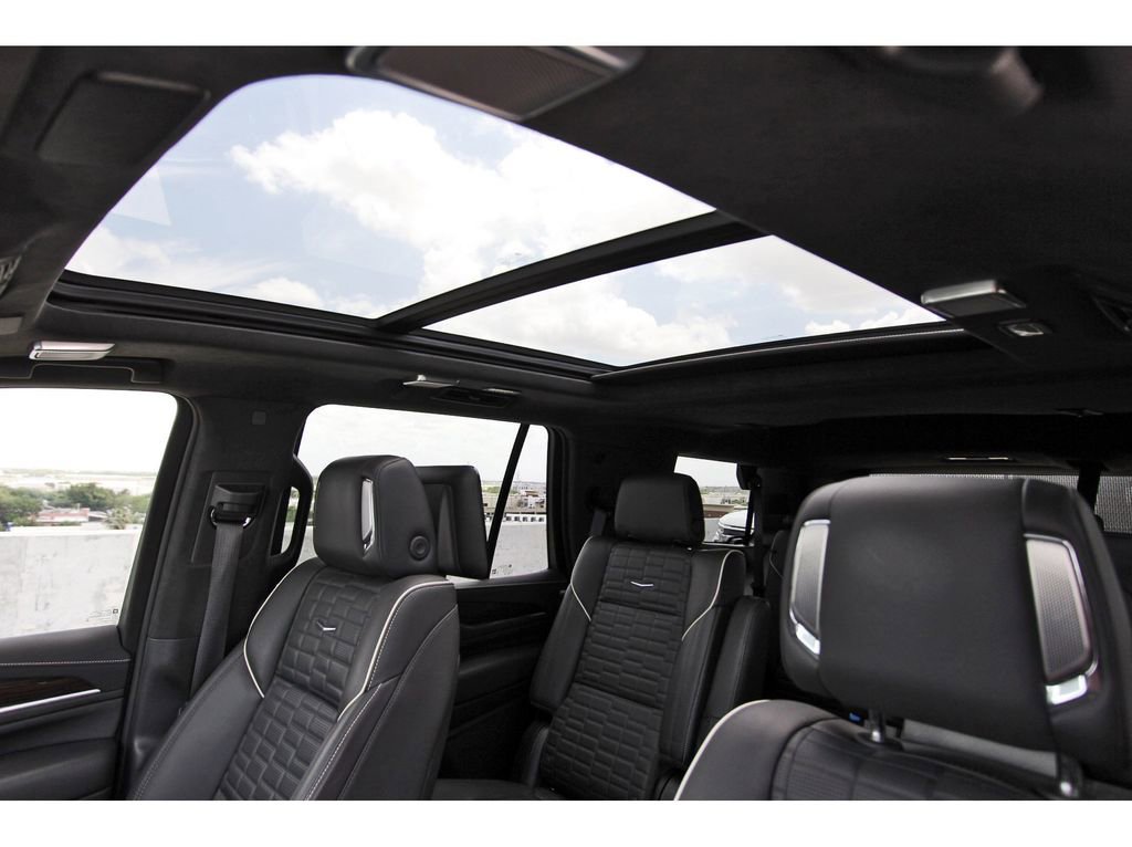 Used 2023 Cadillac Escalade Sport Platinum image 30