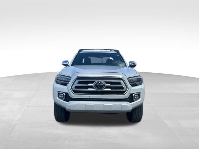 Used 2023 Toyota Tacoma Limited image 9