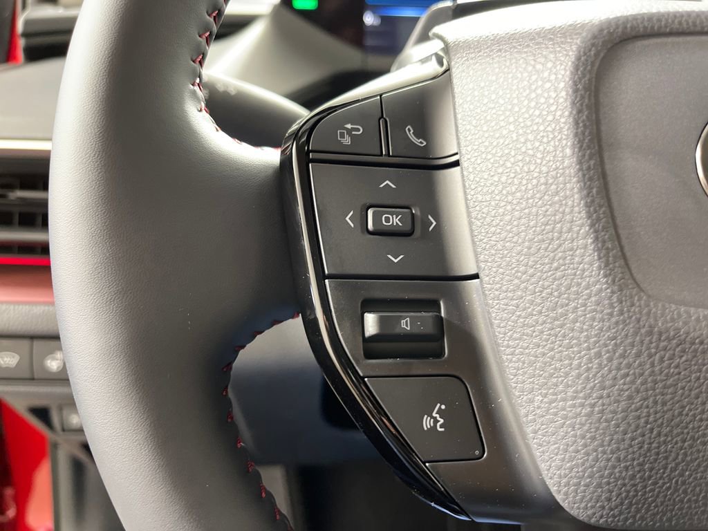 New 2026 Toyota Prius Plug-In Hybrid FWD image 29