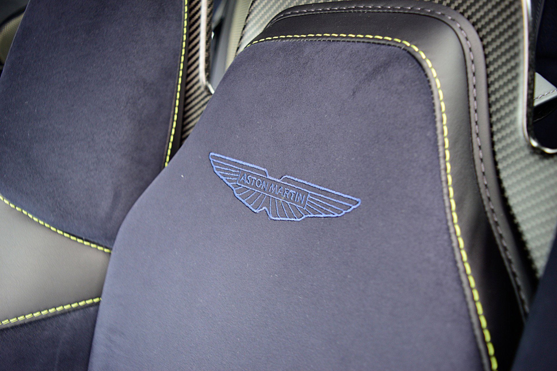 Used 2024 Aston Martin DB12 Coupe image 29