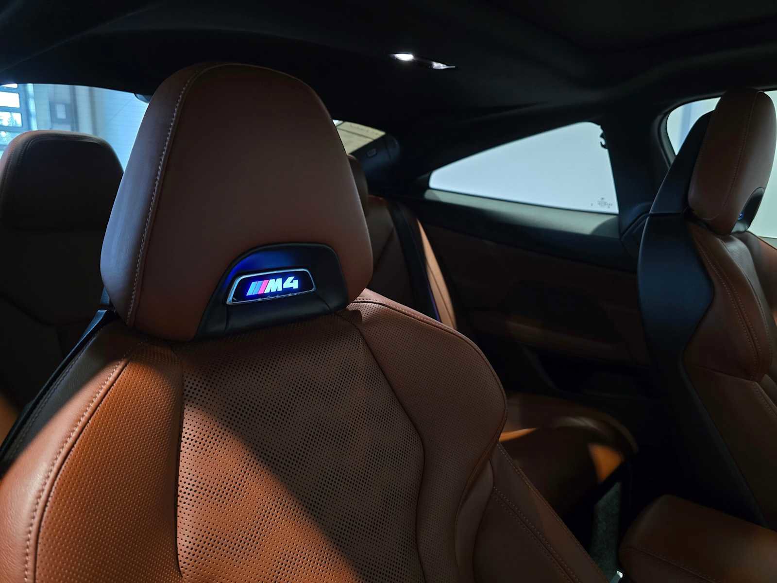 Used 2024 BMW M4 Coupe w/ Executive Package image 29