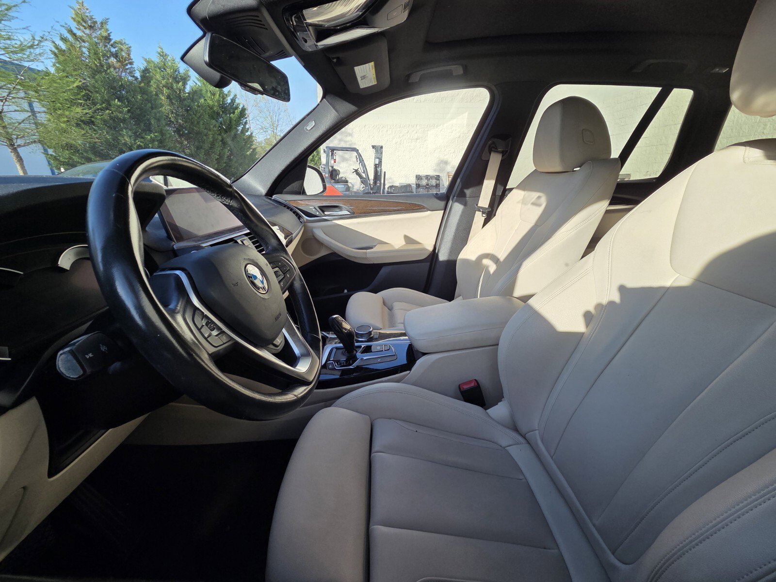 Used 2019 BMW X3 sDrive30i w/ Premium Package image 8