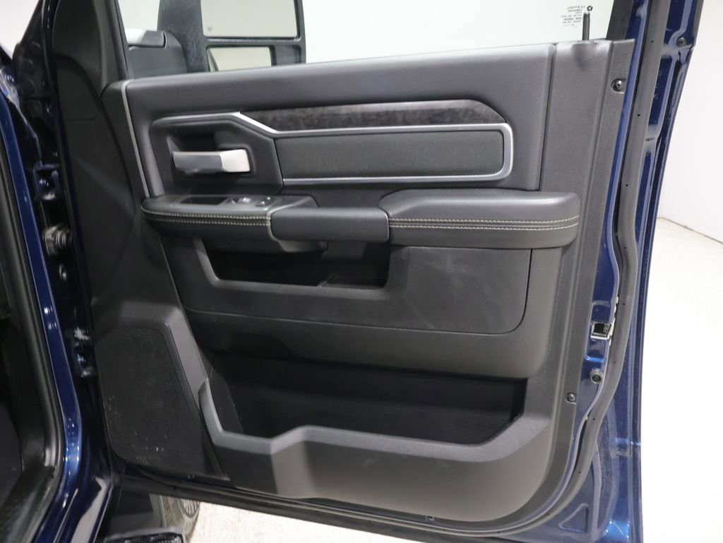 Used 2024 RAM 2500 Big Horn w/ Heated Seats & Wheel Group image 23