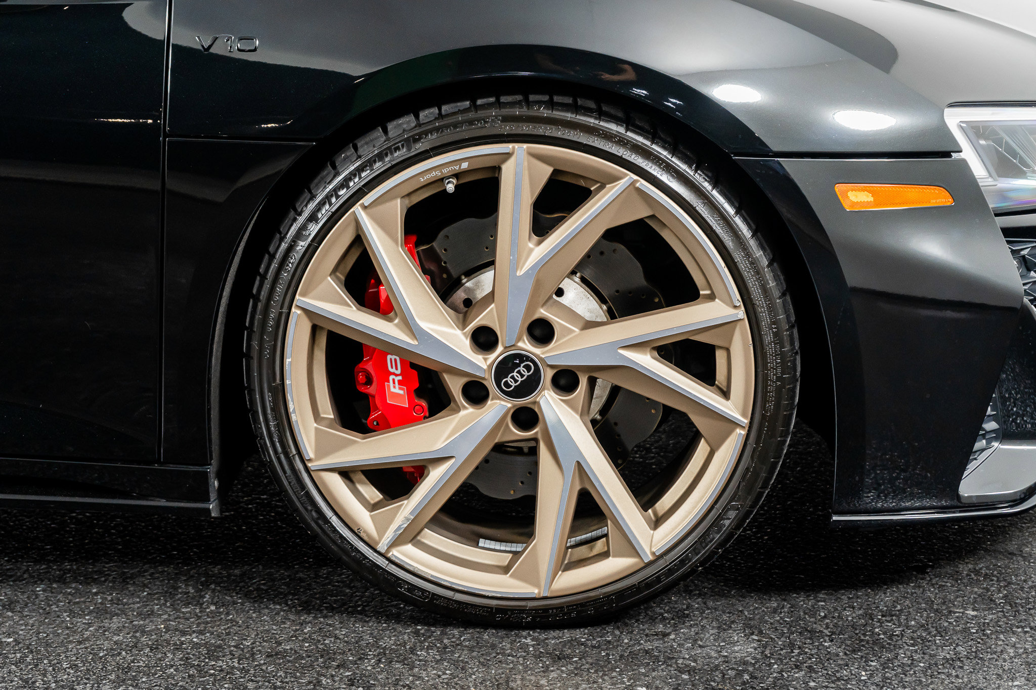 Used 2023 Audi R8 V10 performance image 4