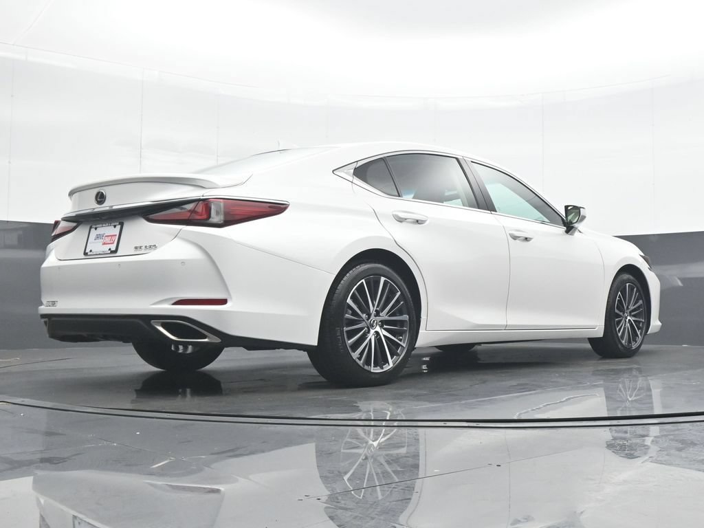 Used 2023 Lexus ES 350 w/ Premium Package FWD image 30