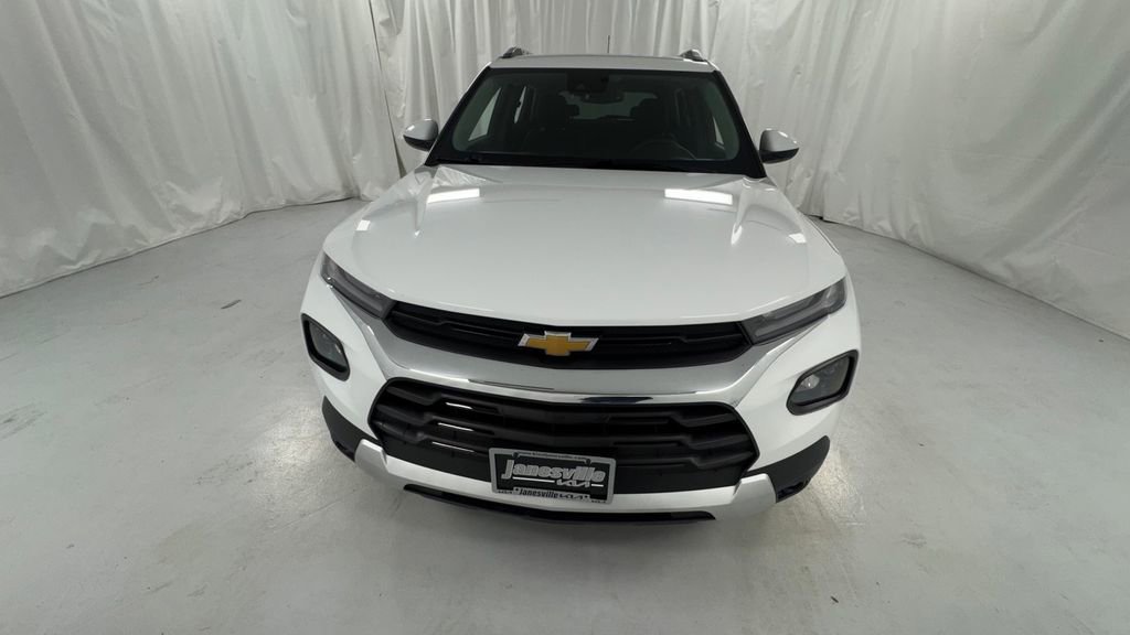 Used 2023 Chevrolet TrailBlazer LT w/ Convenience Package AWD/4WD image 8