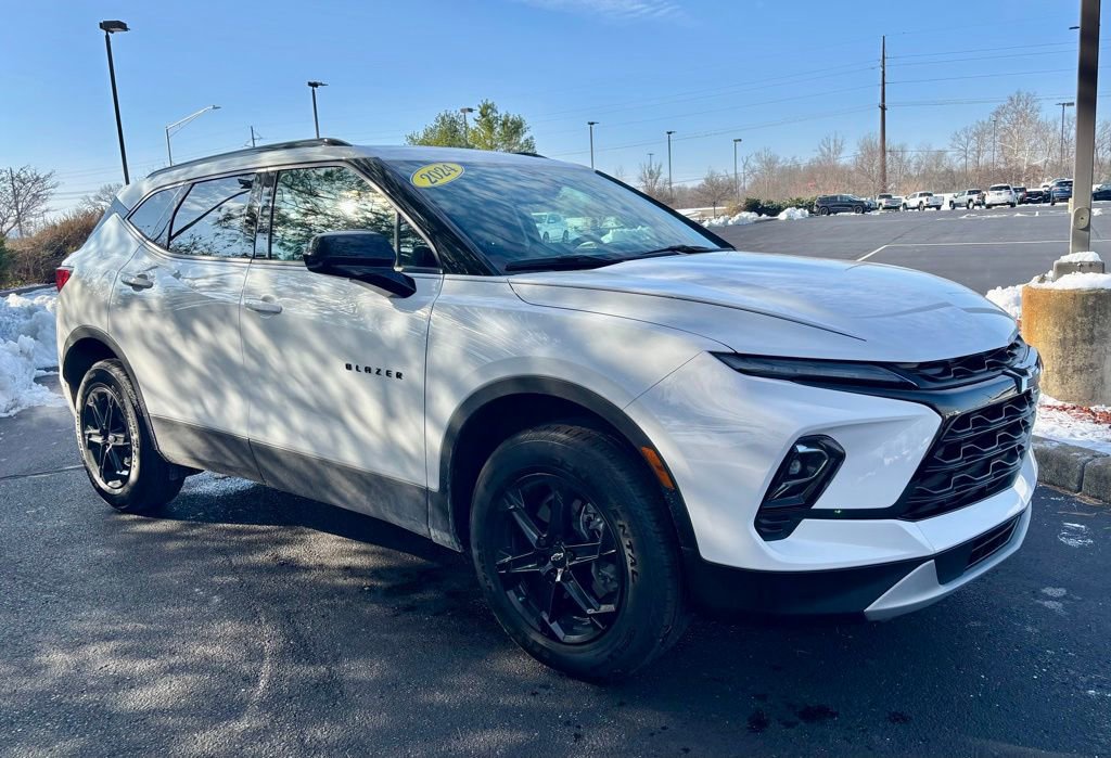 Used 2024 Chevrolet Blazer LT w/ Convenience Package image 6