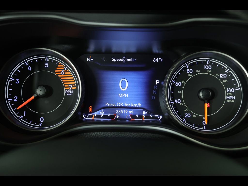 Used 2019 Jeep Cherokee Limited AWD/4WD image 23