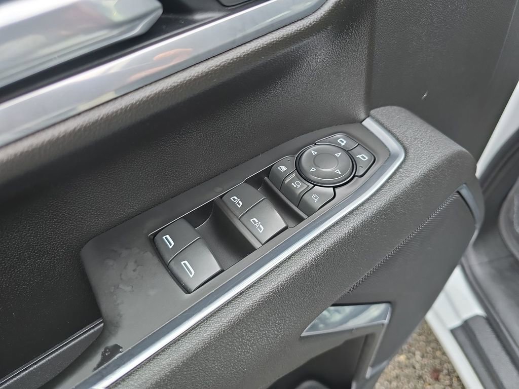 Certified 2025 GMC Sierra 3500 SLT w/ X31 Off-Road Package image 26