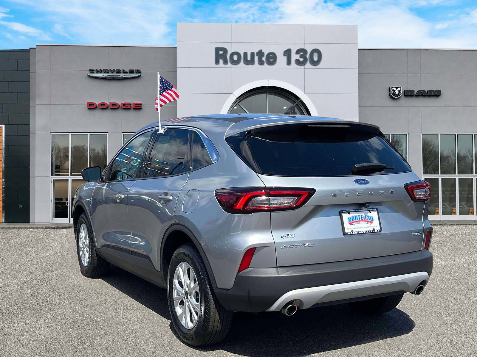 Used 2023 Ford Escape Active AWD/4WD image 3