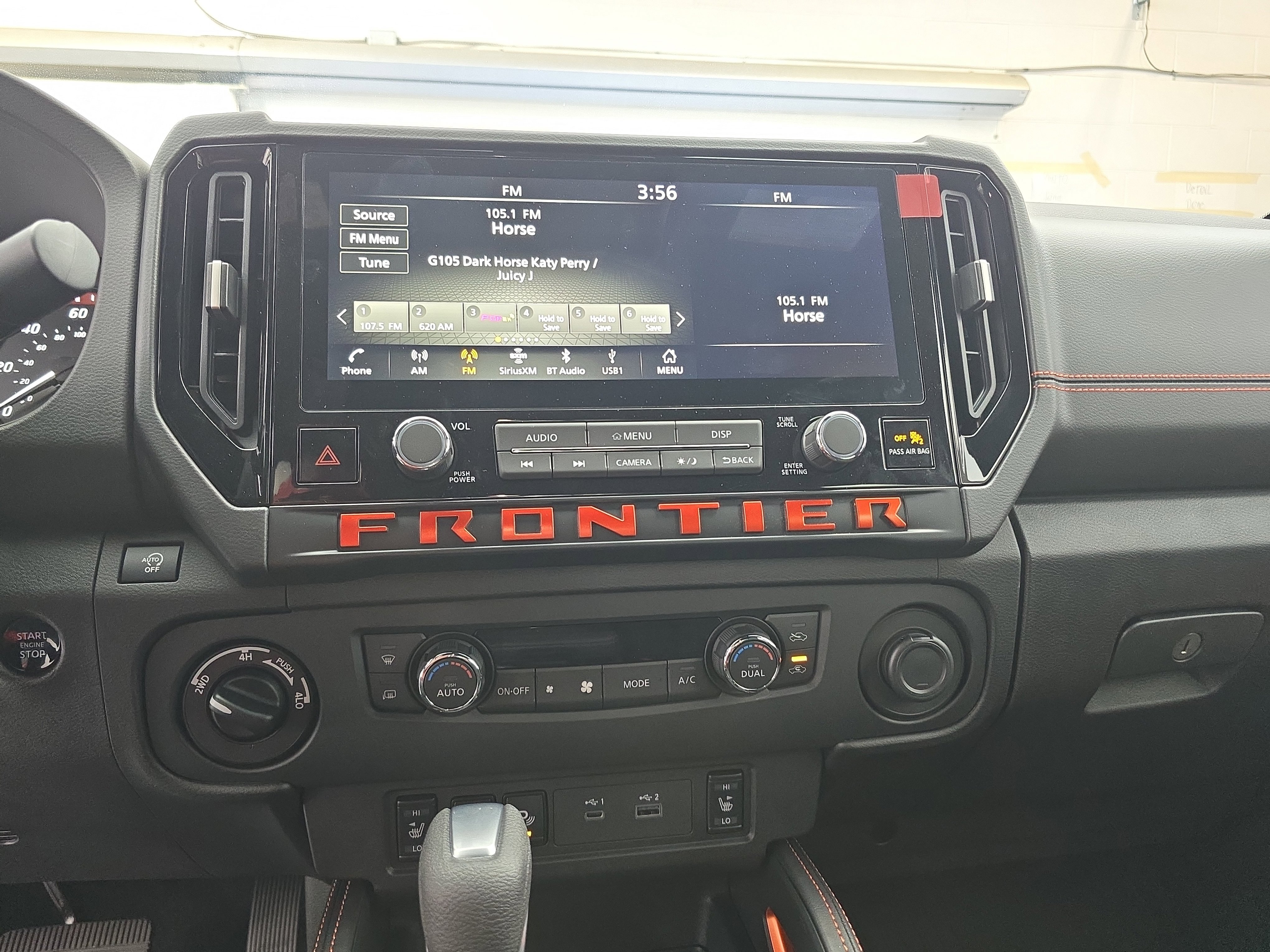 New 2026 Nissan Frontier PRO-4X w/ Pro-4x Convenience Package image 19