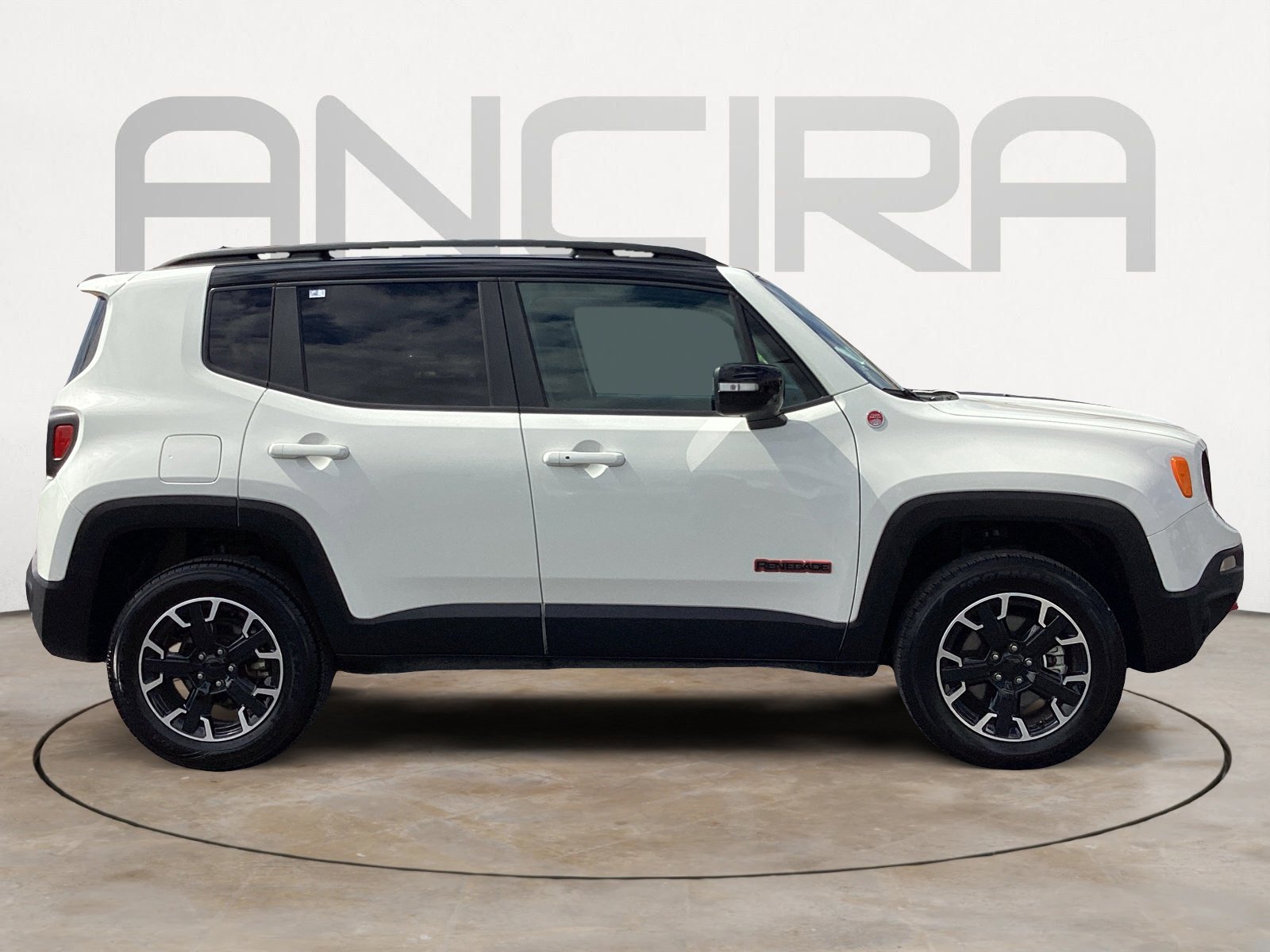 Used 2023 Jeep Renegade Trailhawk AWD/4WD image 15