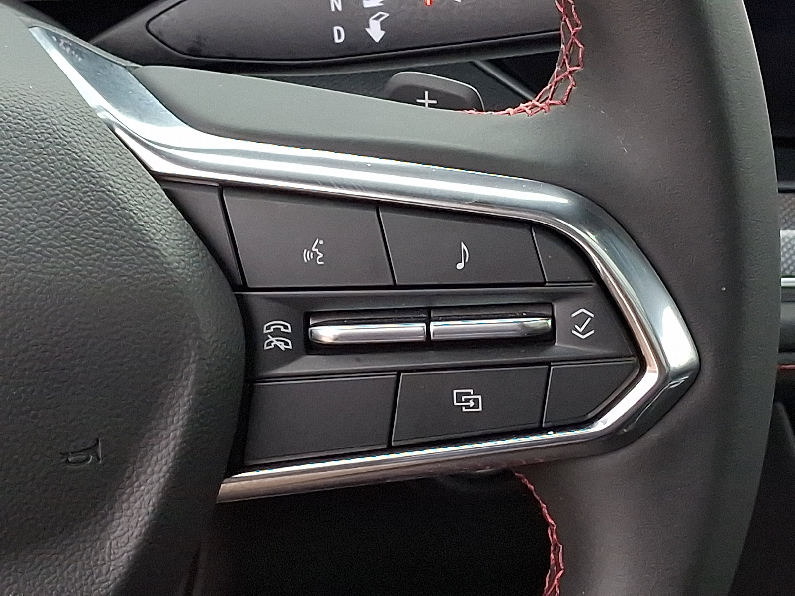 Used 2025 Chevrolet Tahoe RST w/ Sun And Tow Package image 25