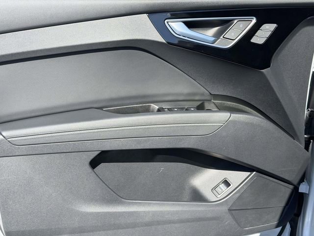Used 2024 Audi Q4 e-tron Premium w/ Convenience Package image 14