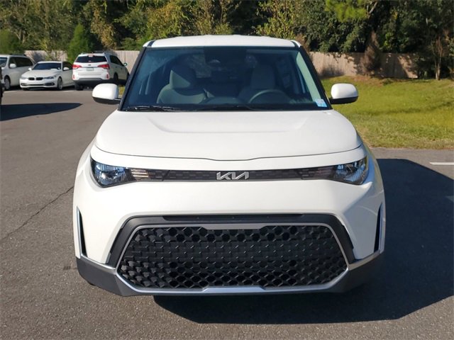 New 2025 Kia Soul LX image 2