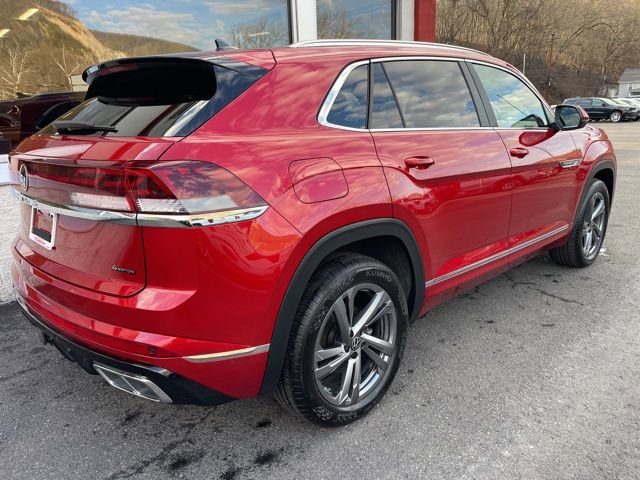 Used 2024 Volkswagen Atlas Cross Sport SEL R-Line image 6