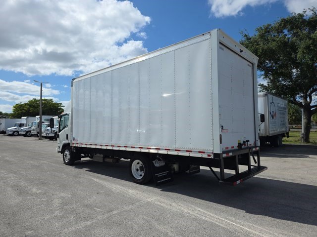 Used 2024 Chevrolet Low Cab Forward RWD image 6