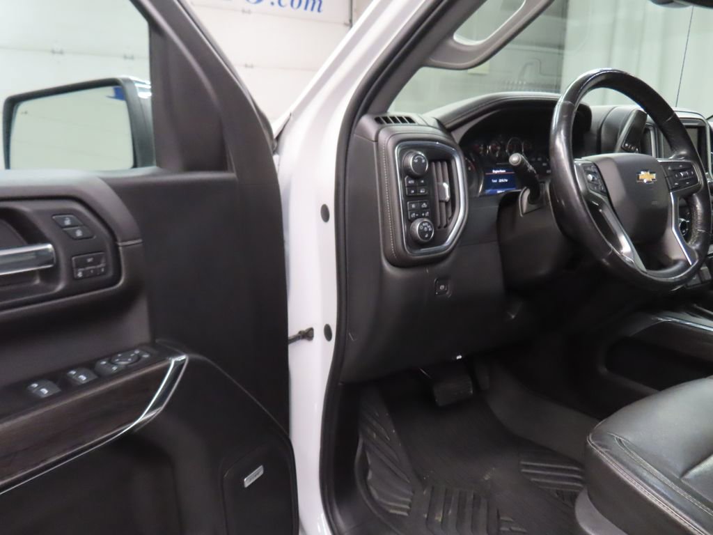 Used 2019 Chevrolet Silverado 1500 LTZ w/ LTZ Plus Package AWD/4WD image 49