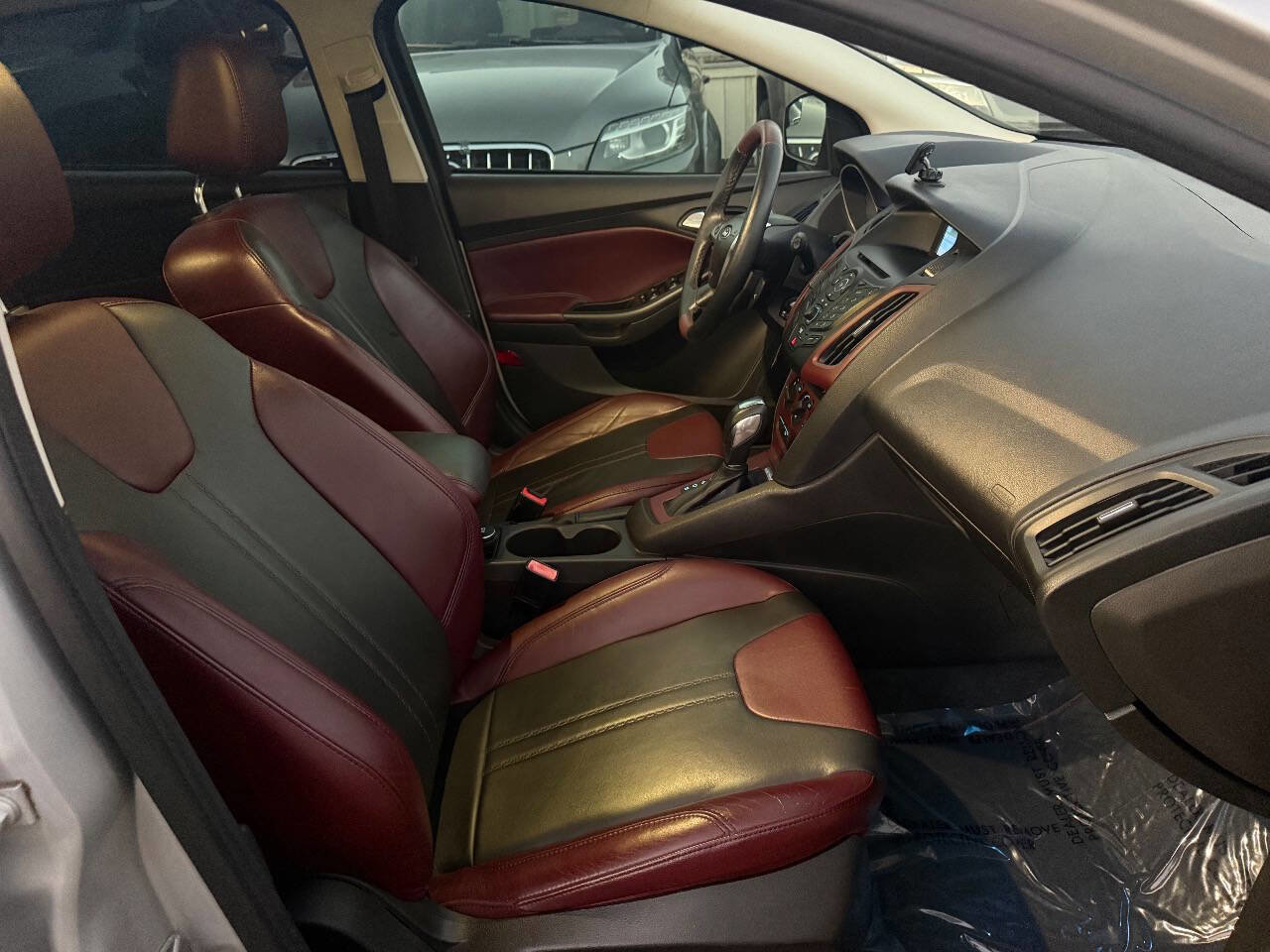 Used 2012 Ford Focus SE image 14