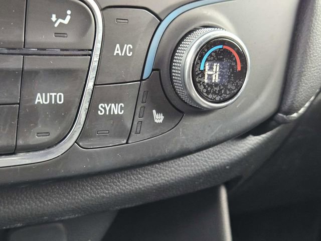 Used 2023 Chevrolet Traverse LT image 26