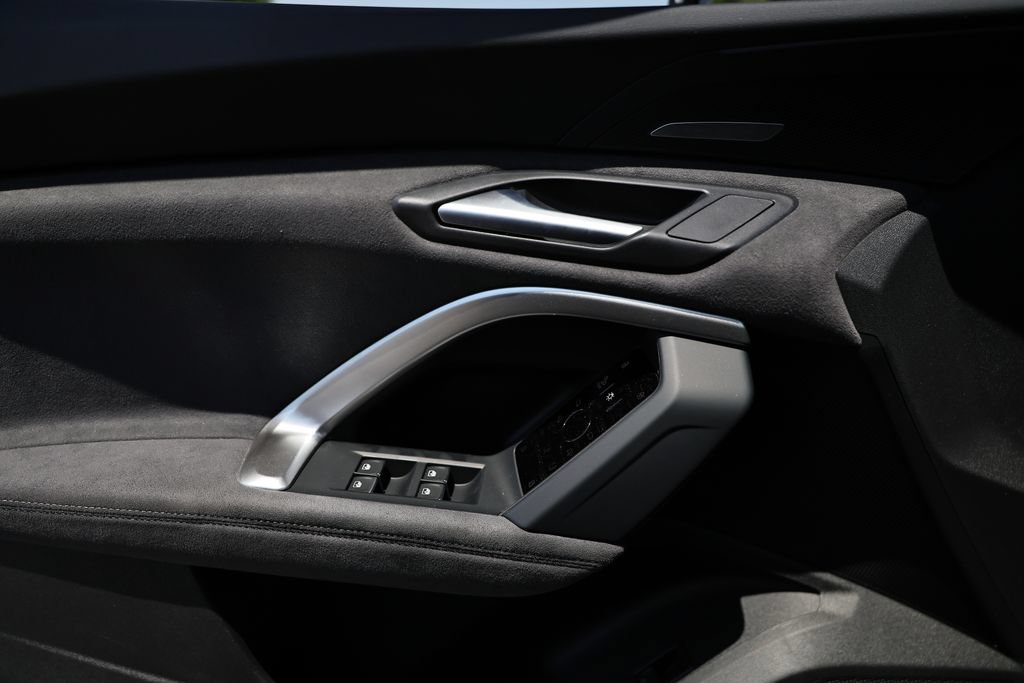 New 2026 Audi SQ5 Premium Plus AWD/4WD image 13
