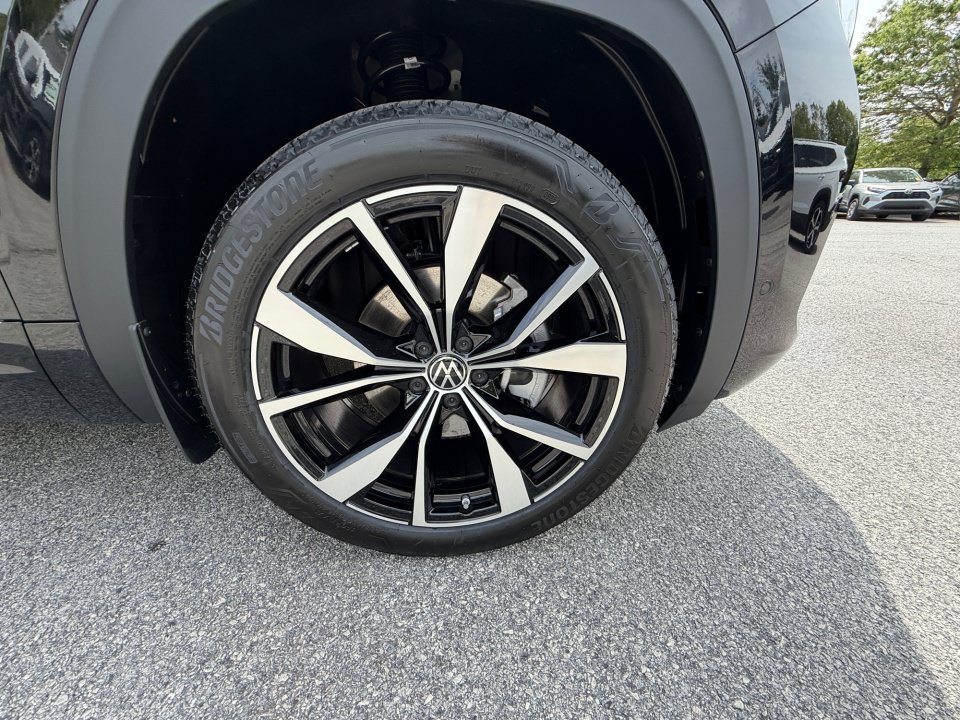 New 2026 Volkswagen Atlas SEL Premium R-Line AWD/4WD image 25