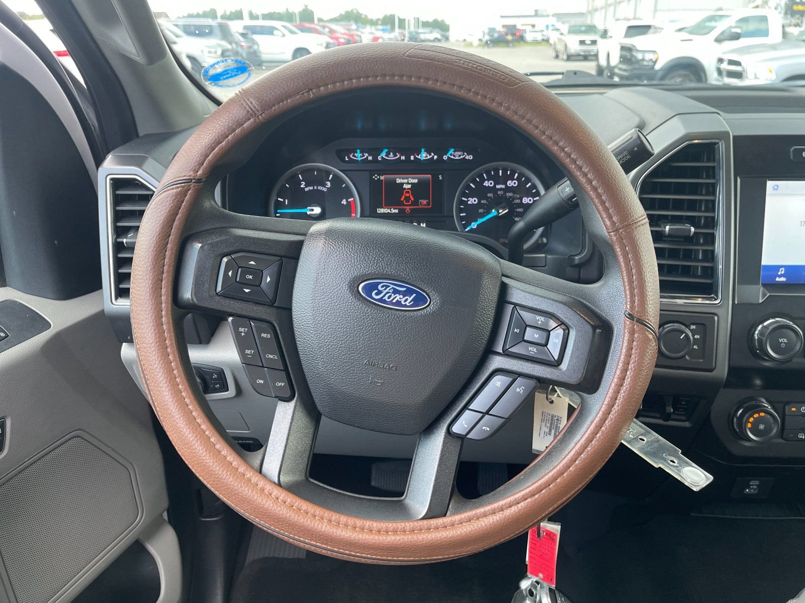 Used 2021 Ford F350 XLT AWD/4WD image 23