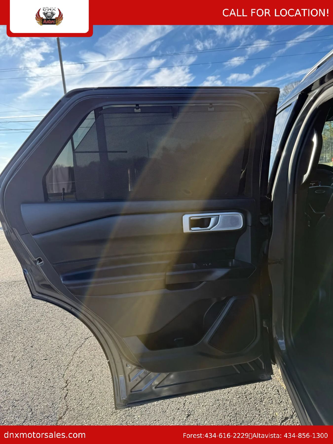 Used 2020 Ford Explorer Platinum w/ Premium Technology Package image 50