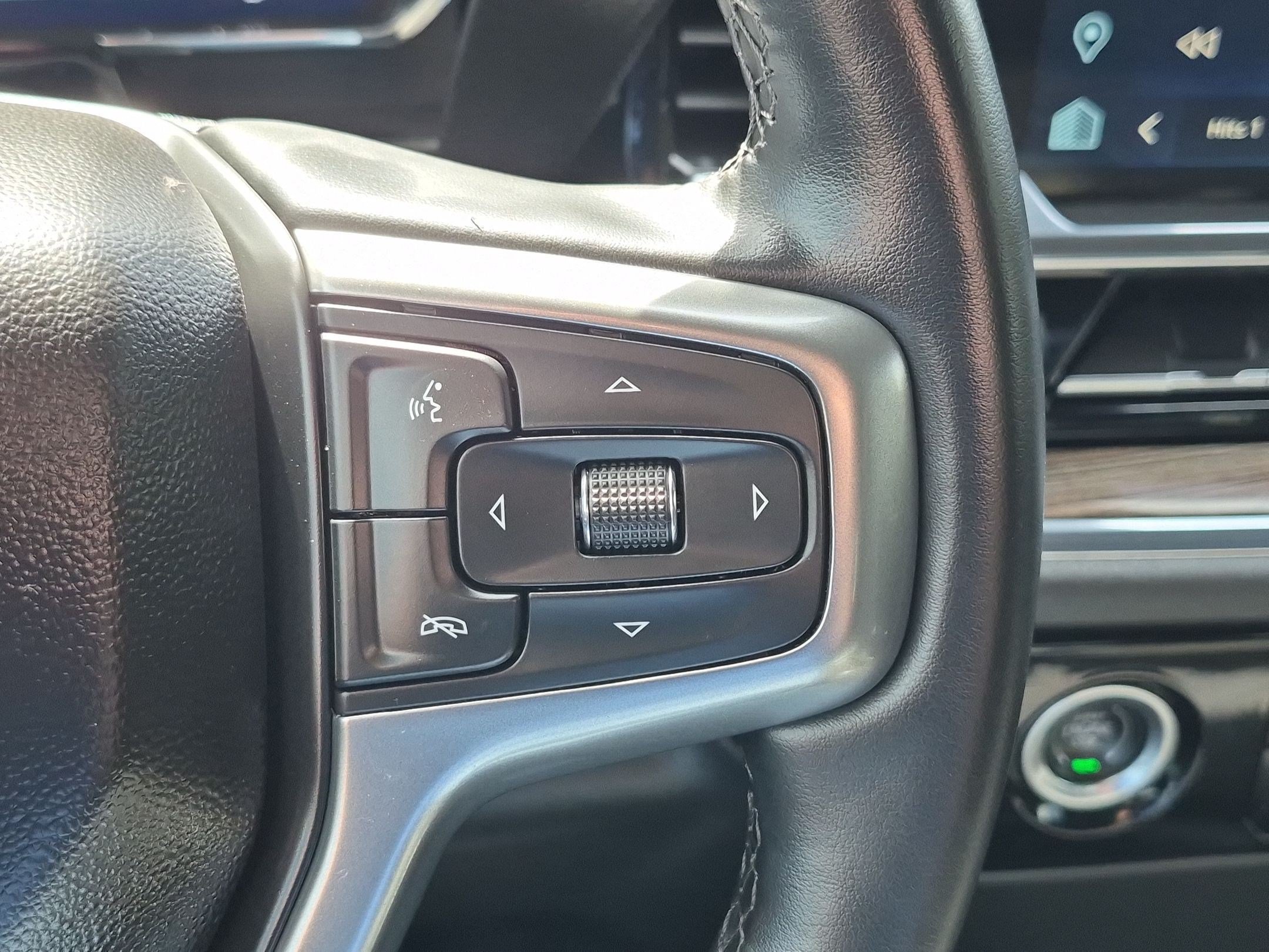 Certified 2024 Chevrolet Silverado 1500 LT AWD/4WD image 19