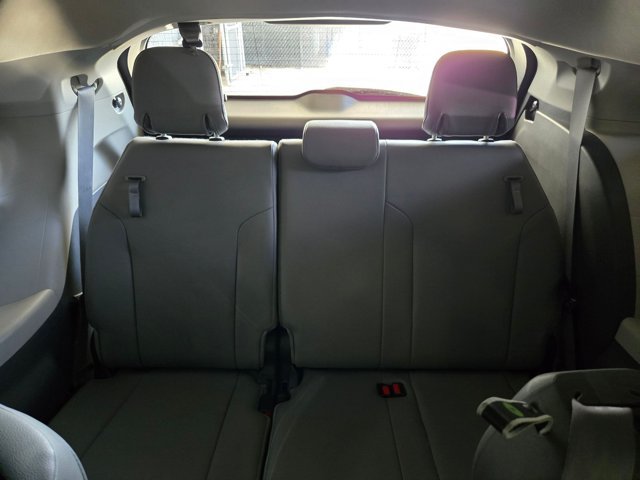 Used 2021 Toyota Sienna XLE FWD image 17