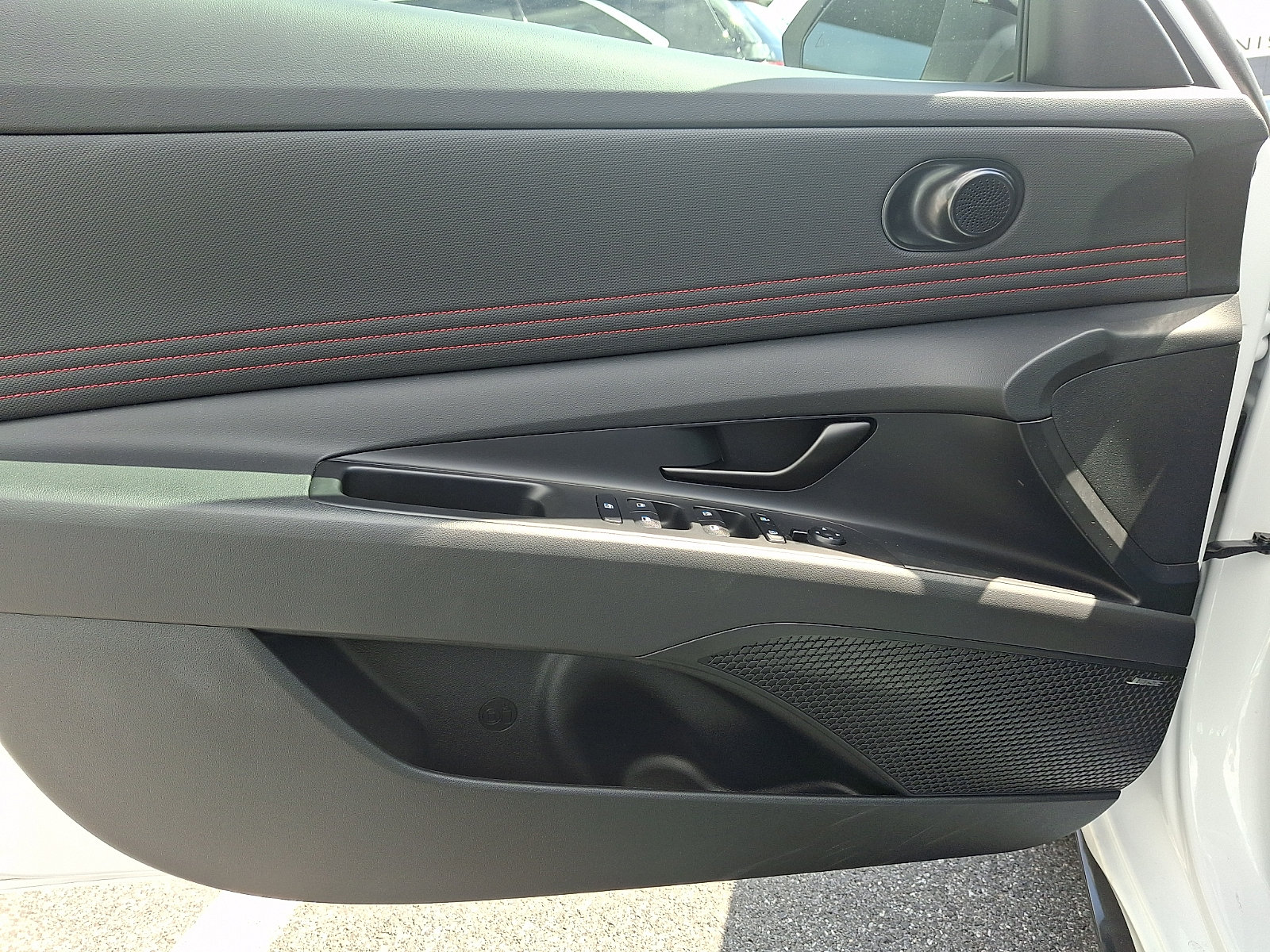 Used 2025 Hyundai Elantra N Line FWD image 12