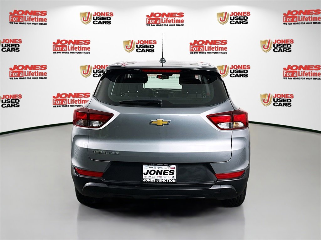 Used 2023 Chevrolet TrailBlazer LS image 13