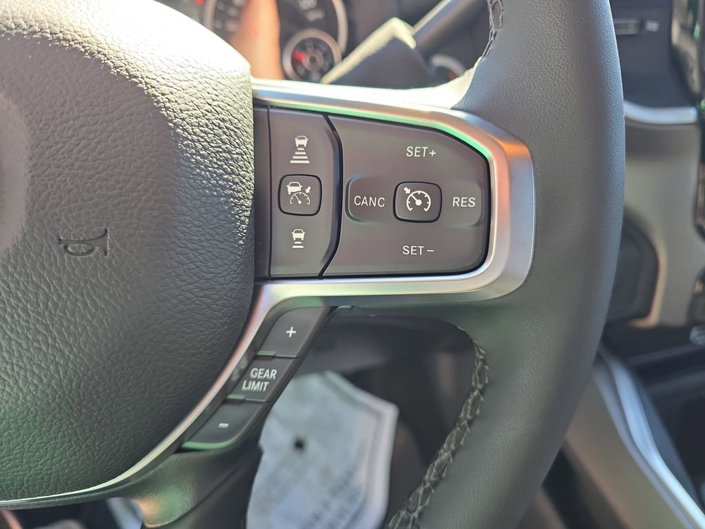 New 2026 RAM 2500 Big Horn AWD/4WD image 19