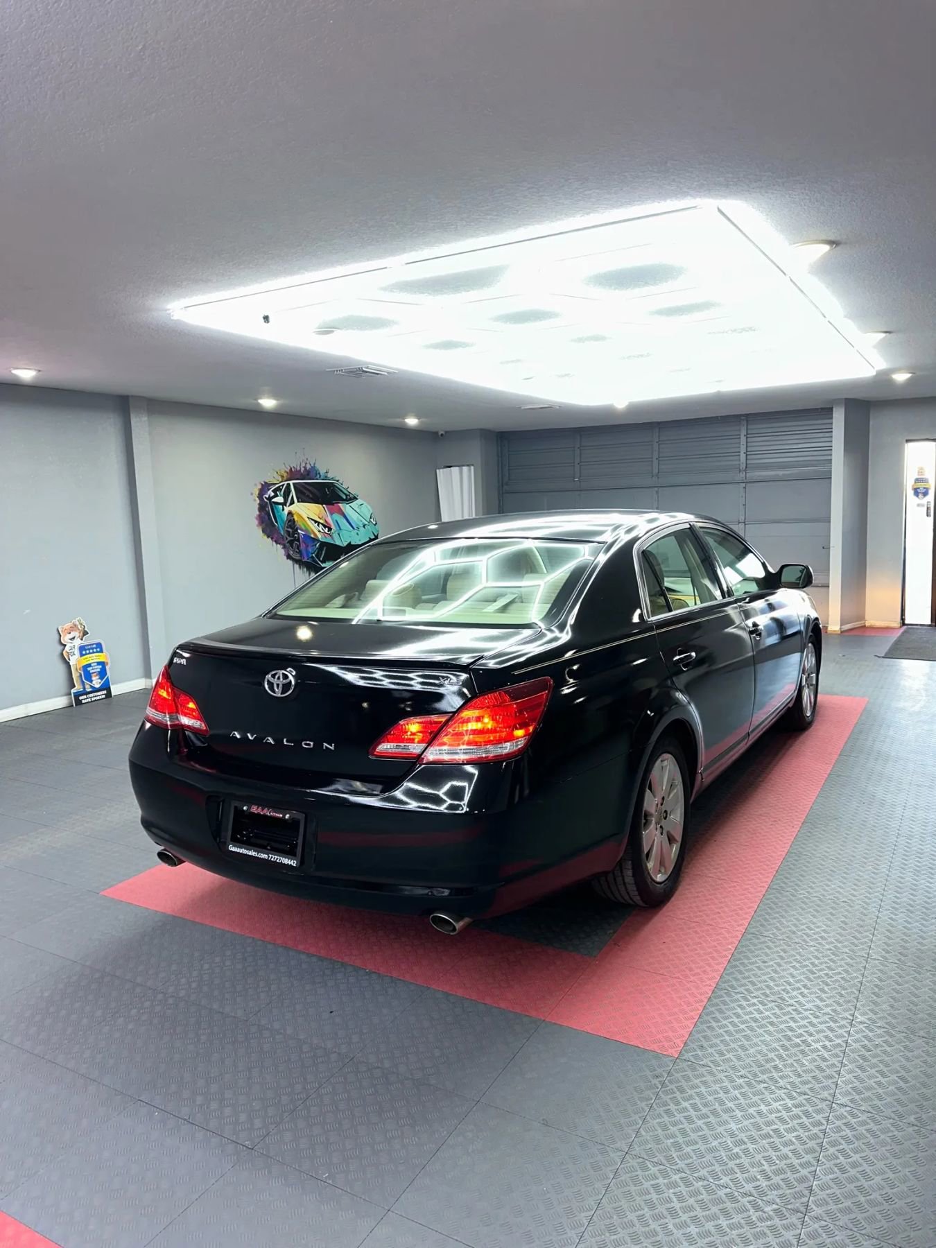 Used 2006 Toyota Avalon XLS image 6