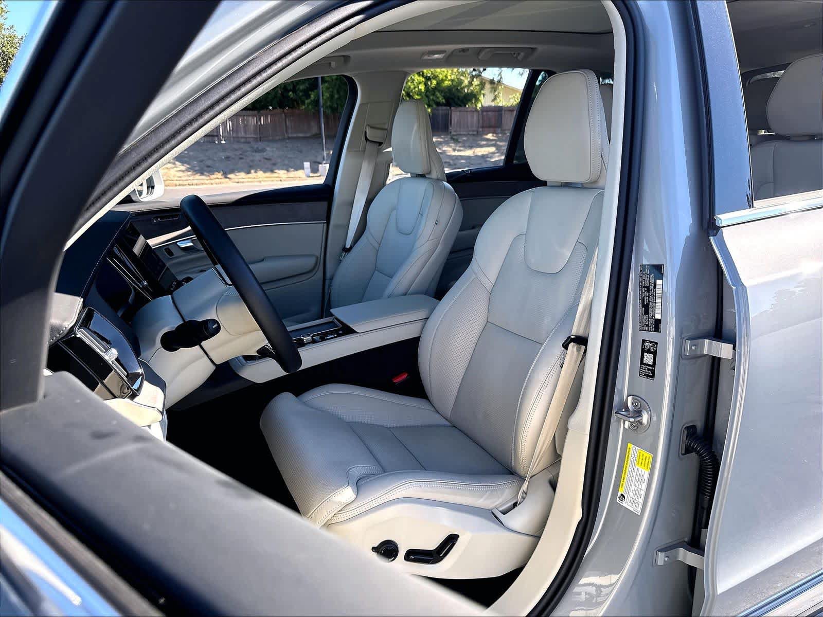 Used 2026 Volvo XC90 T8 Ultra w/ Protection Package Premier AWD/4WD image 28