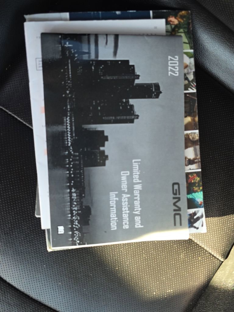 Used 2022 GMC Terrain SLT image 50