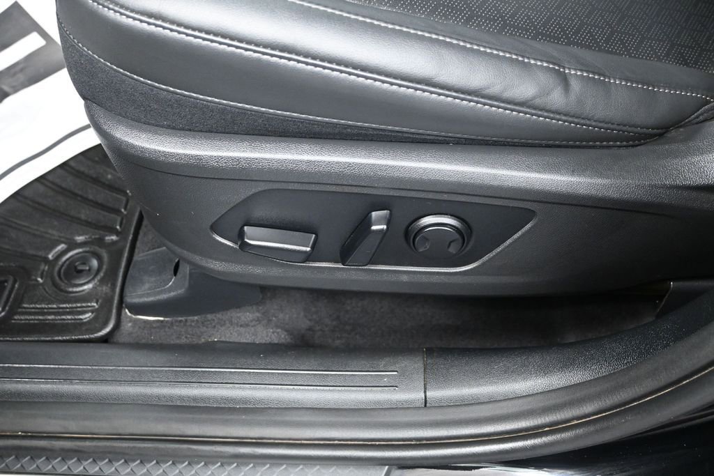 Certified 2022 Kia Sorento SX AWD/4WD image 12