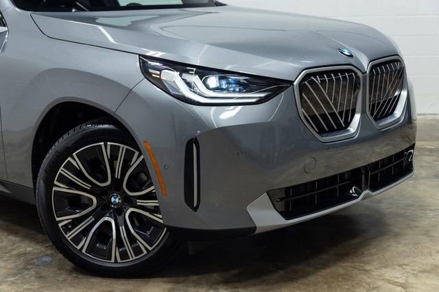 Certified 2025 BMW X3 xDrive30i AWD/4WD image 5