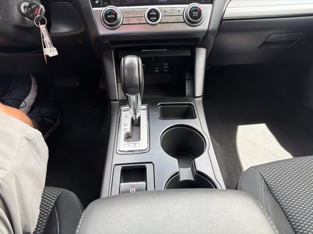 Used 2016 Subaru Outback 2.5i Premium AWD/4WD image 19
