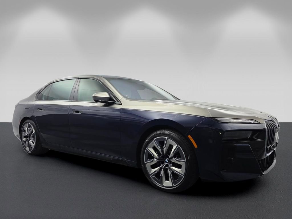 New 2026 BMW 760i xDrive