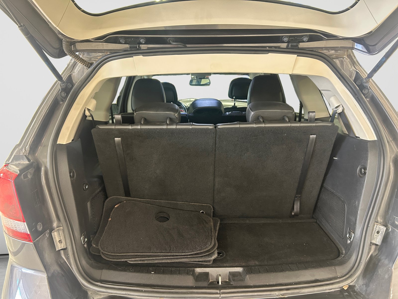Used 2019 Dodge Journey Crossroad w/ Navigation Group FWD image 20